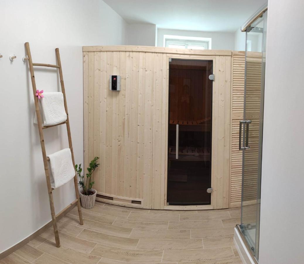 Hotel *** Nat Krynica Zdroj Eksteriør bilde