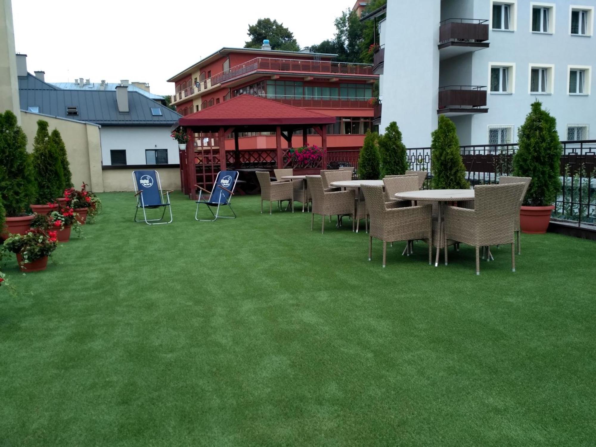 Hotel *** Nat Krynica Zdroj Eksteriør bilde