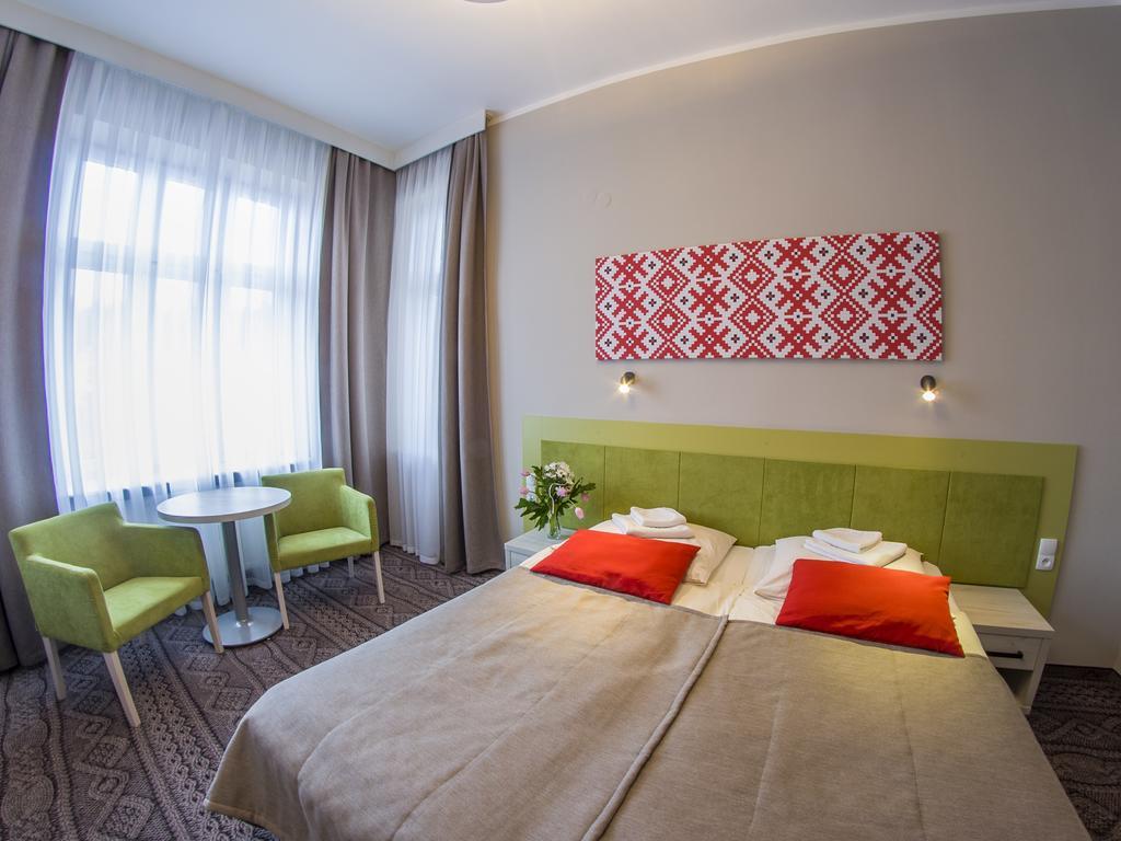 Hotel *** Nat Krynica Zdroj Eksteriør bilde