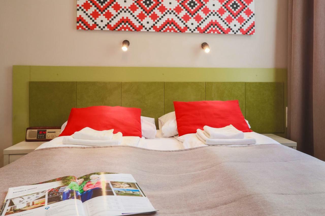 Hotel *** Nat Krynica Zdroj Eksteriør bilde